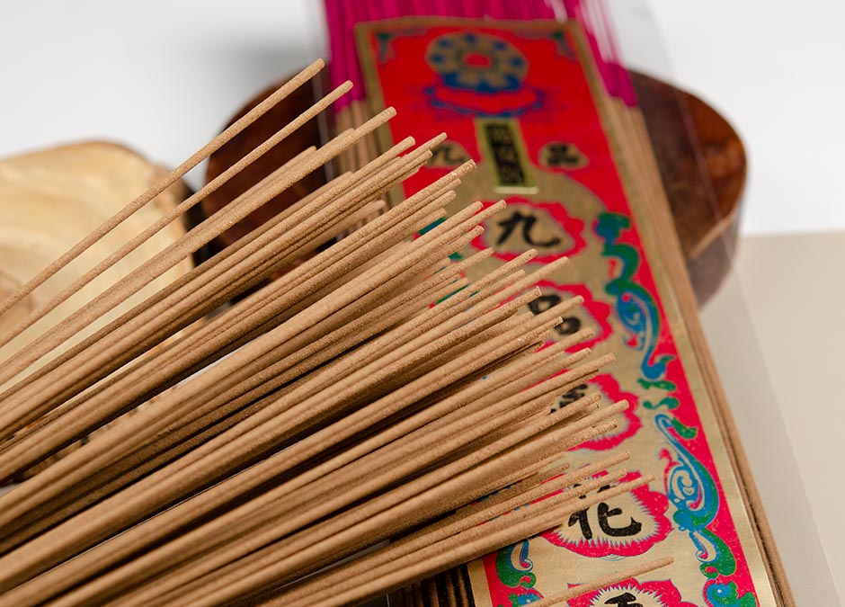 香品擺放成列